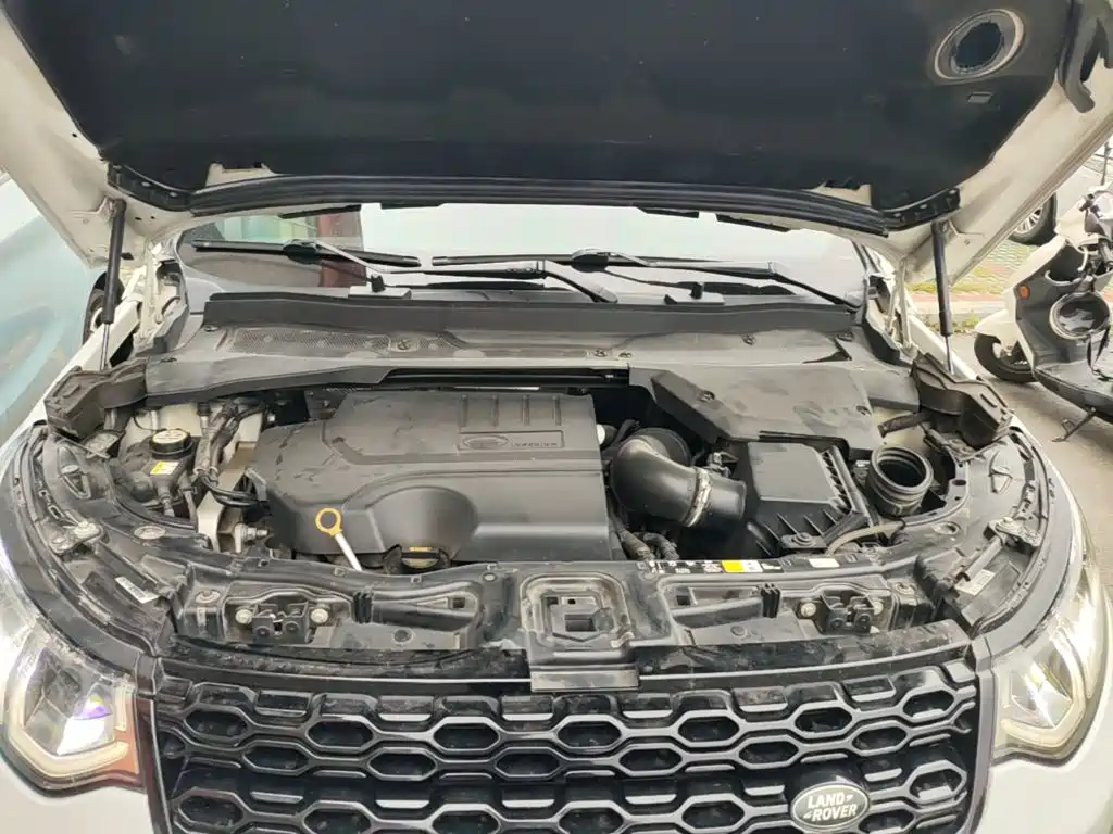 Land Rover Discovery Sport — миниатюра 20