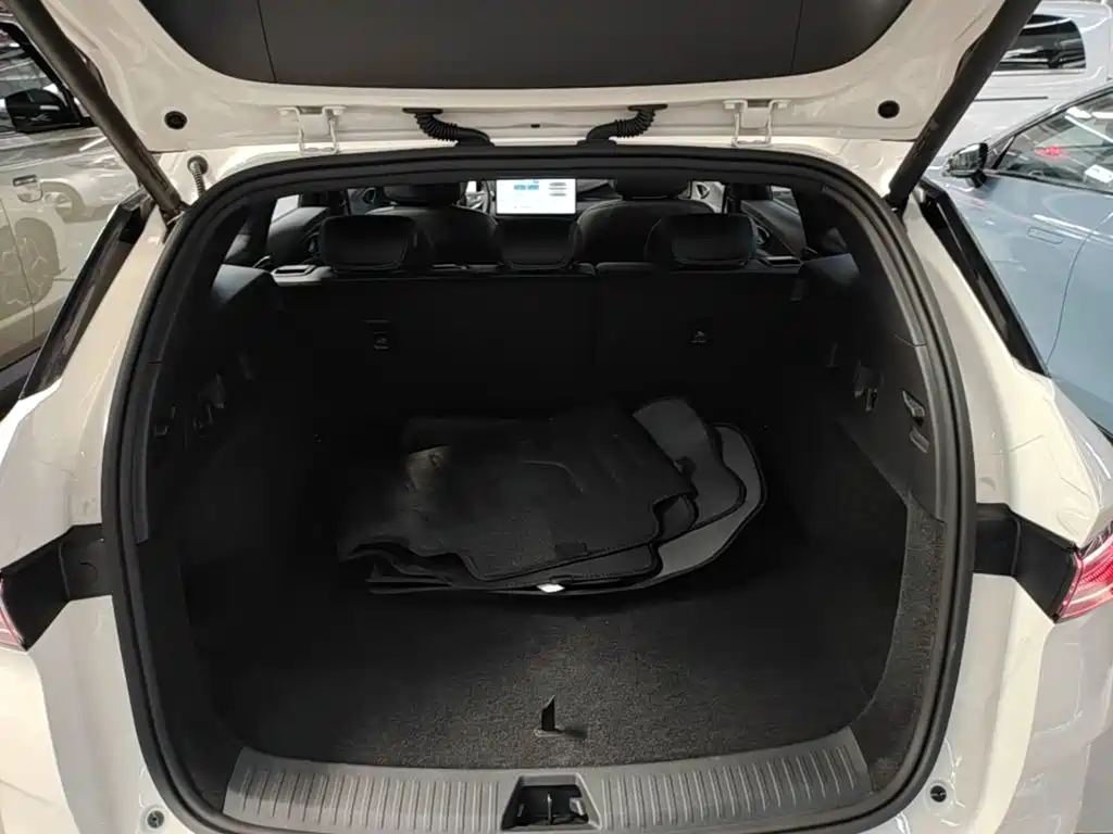 BYD Seals 06 DM-i версия для путешествий — миниатюра 19