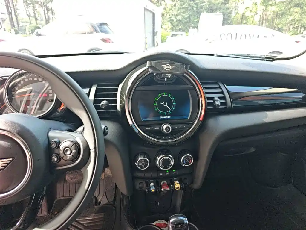 MINI Mini — миниатюра 13