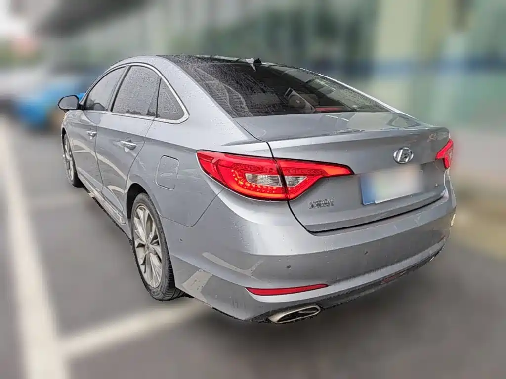 Hyundai Sonata — миниатюра 7