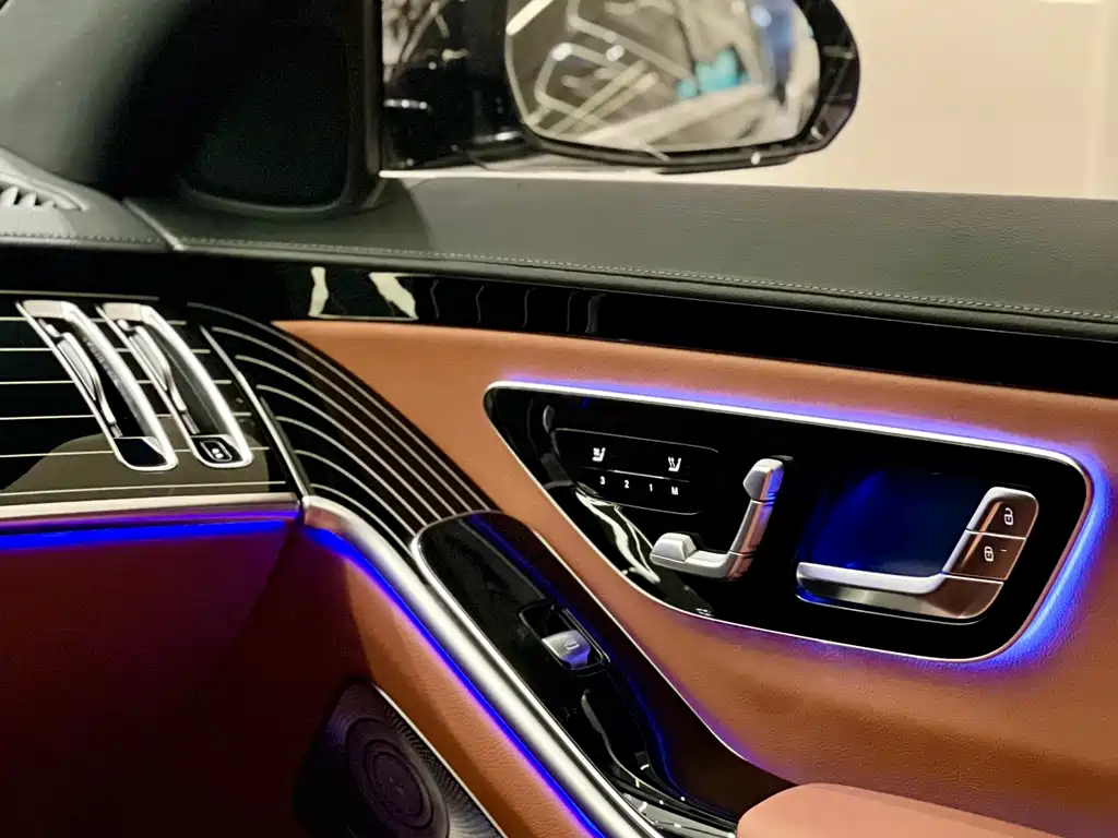 MERCEDES-BENZ S CLASS