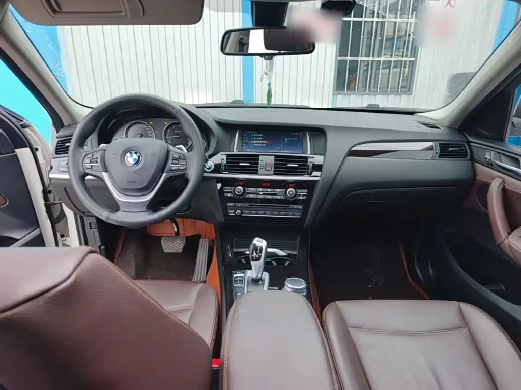 BMW X4 — миниатюра 10