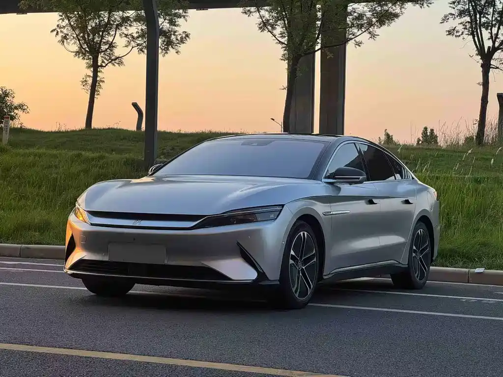 Byd Han 2021