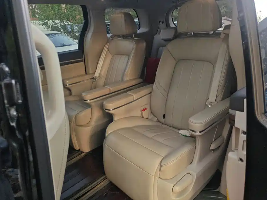 GAC Motor Trumpchi M8 — миниатюра 11
