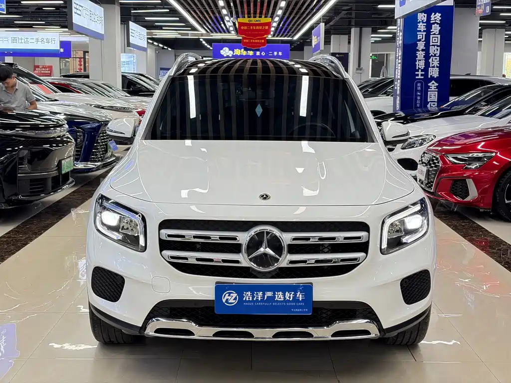 Mercedes-Benz GLB — миниатюра 2