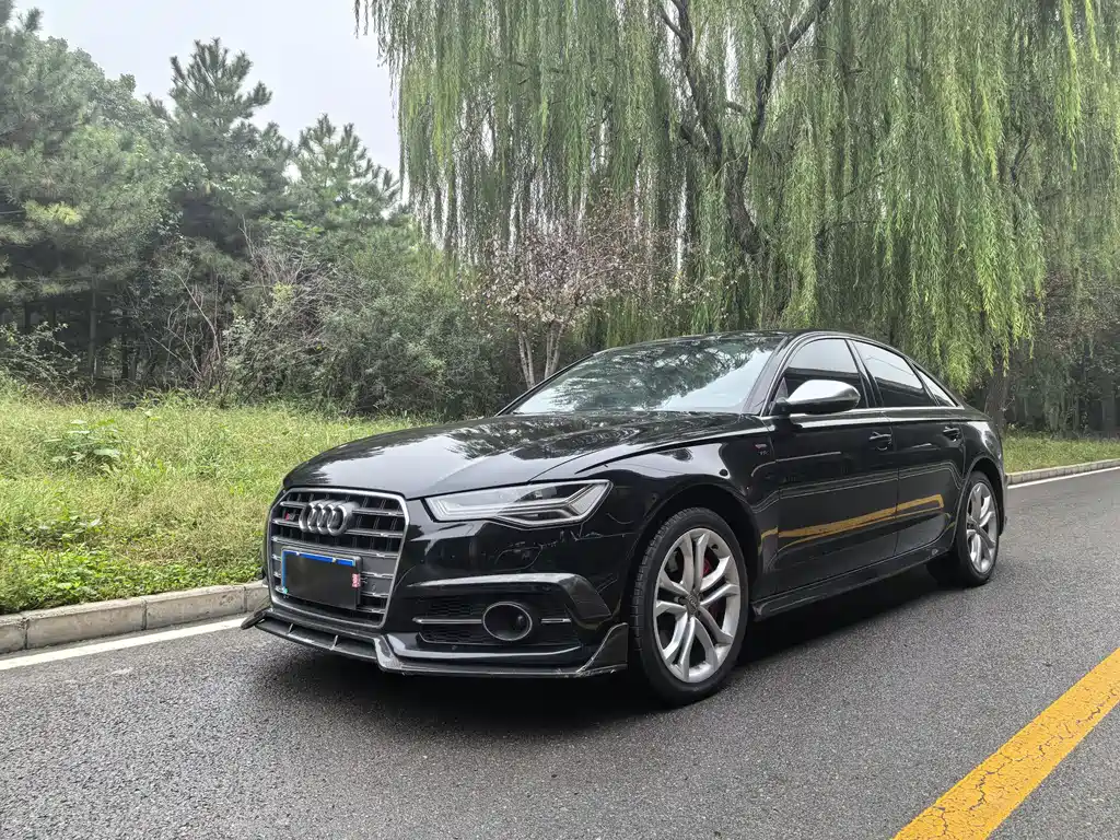 AUDI S6
