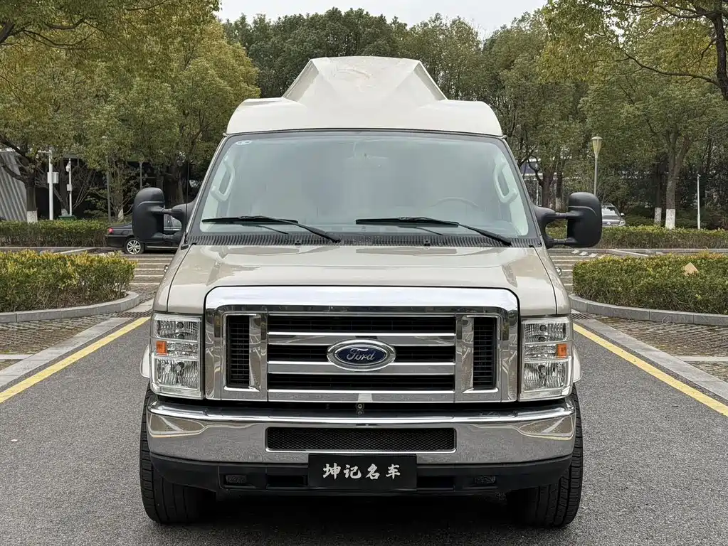 Ford E350 2011 5.4L