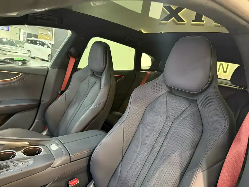 ZEEKR EXTREME KRYPTON 001