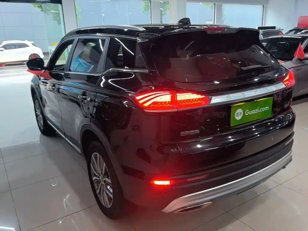 Geely Boyue — миниатюра 5