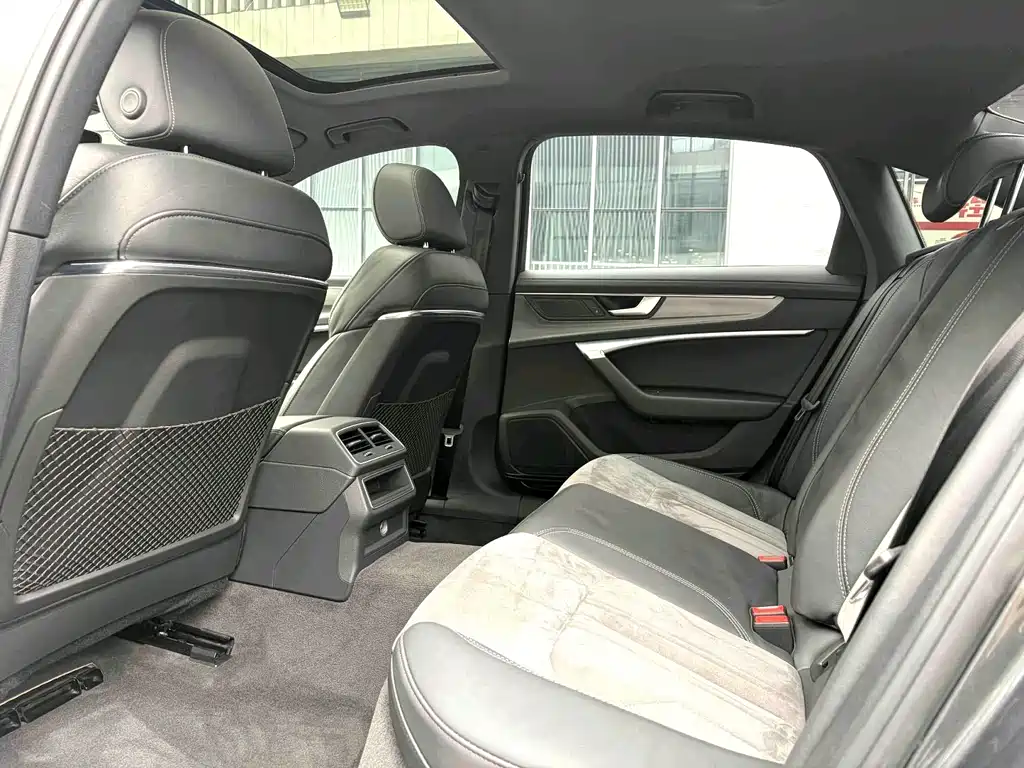 Audi A6L — миниатюра 9