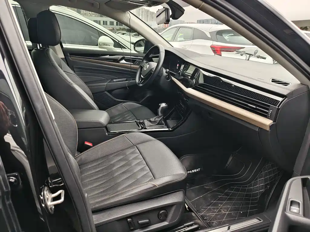 Volkswagen Passat — миниатюра 9
