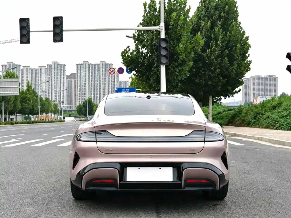 Xiaomi SU7 — миниатюра 6