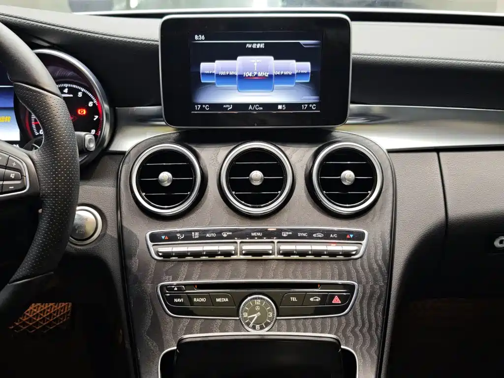 Mercedes-Benz C-Class — миниатюра 15