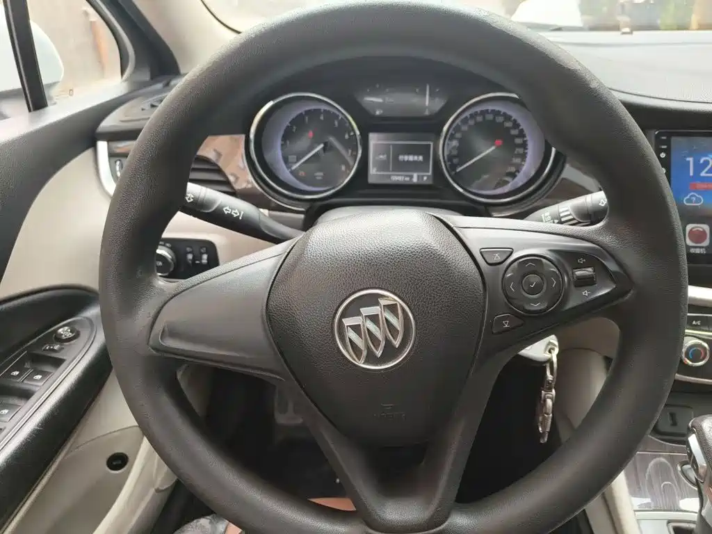 Buick Verano — миниатюра 6