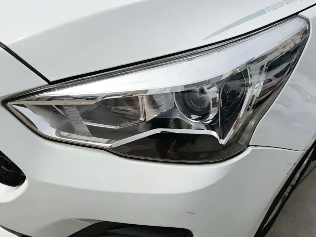 Haval M6 — миниатюра 24