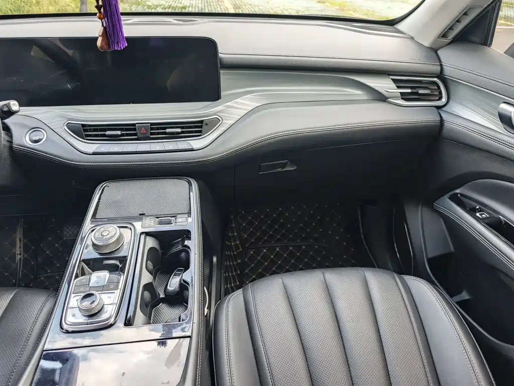 Ford Equator — миниатюра 8