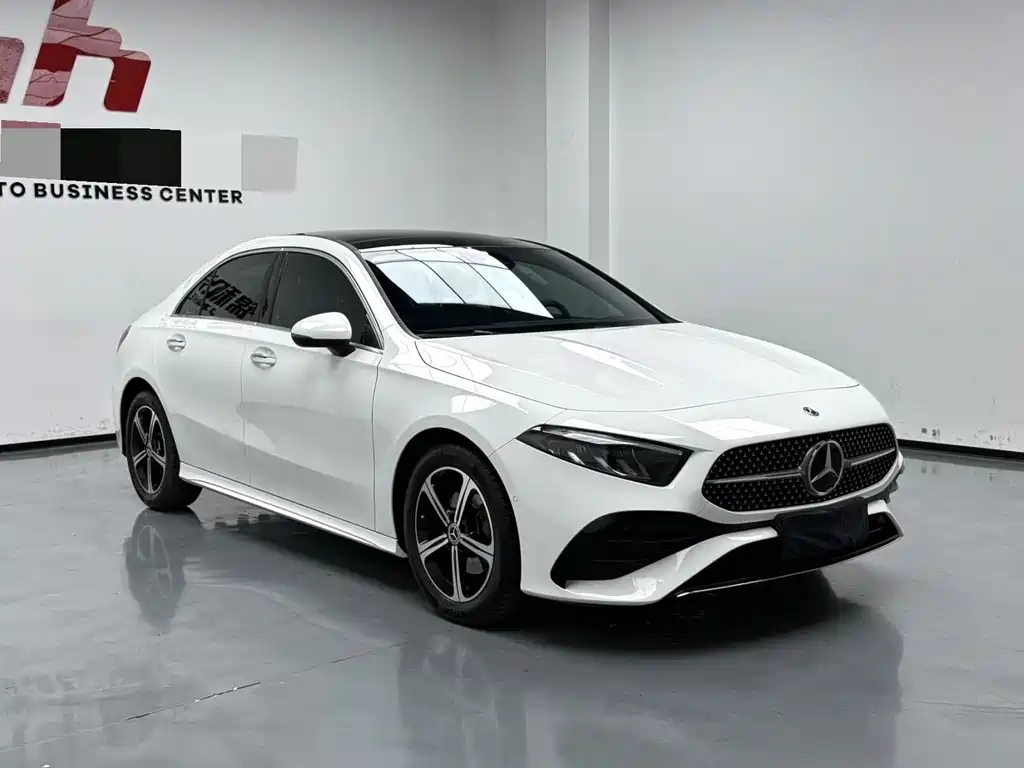 Mercedes-Benz A-Class A 2023 A 200 L Fashion