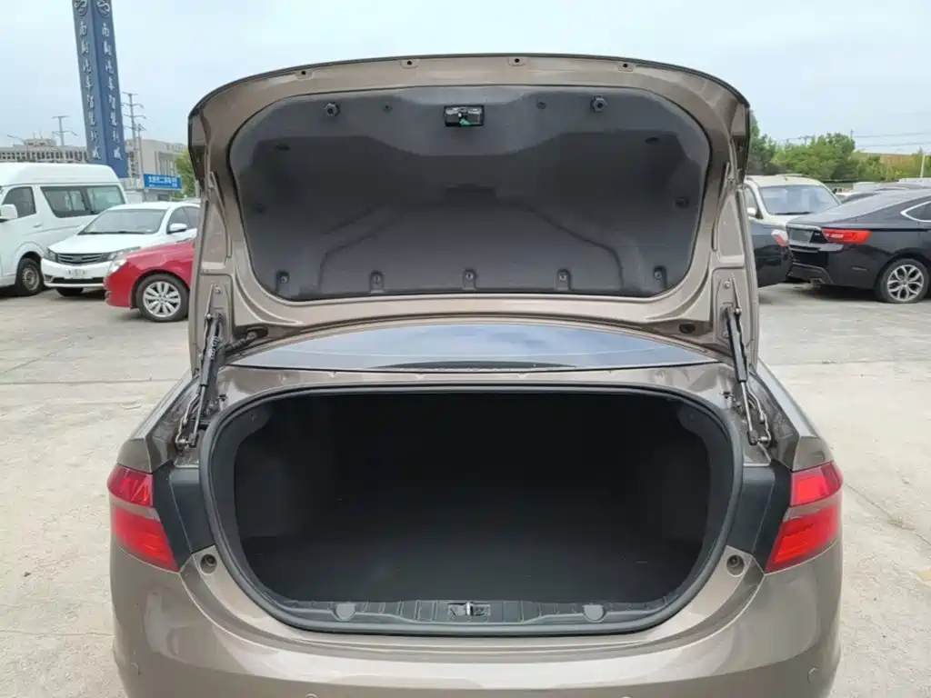 Chery Arrizo 7 — миниатюра 19