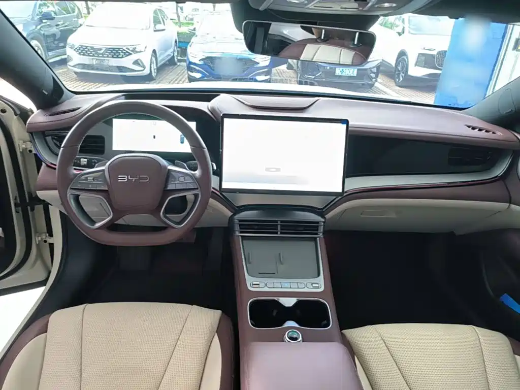 BYD Seal 07 DM-i — миниатюра 10