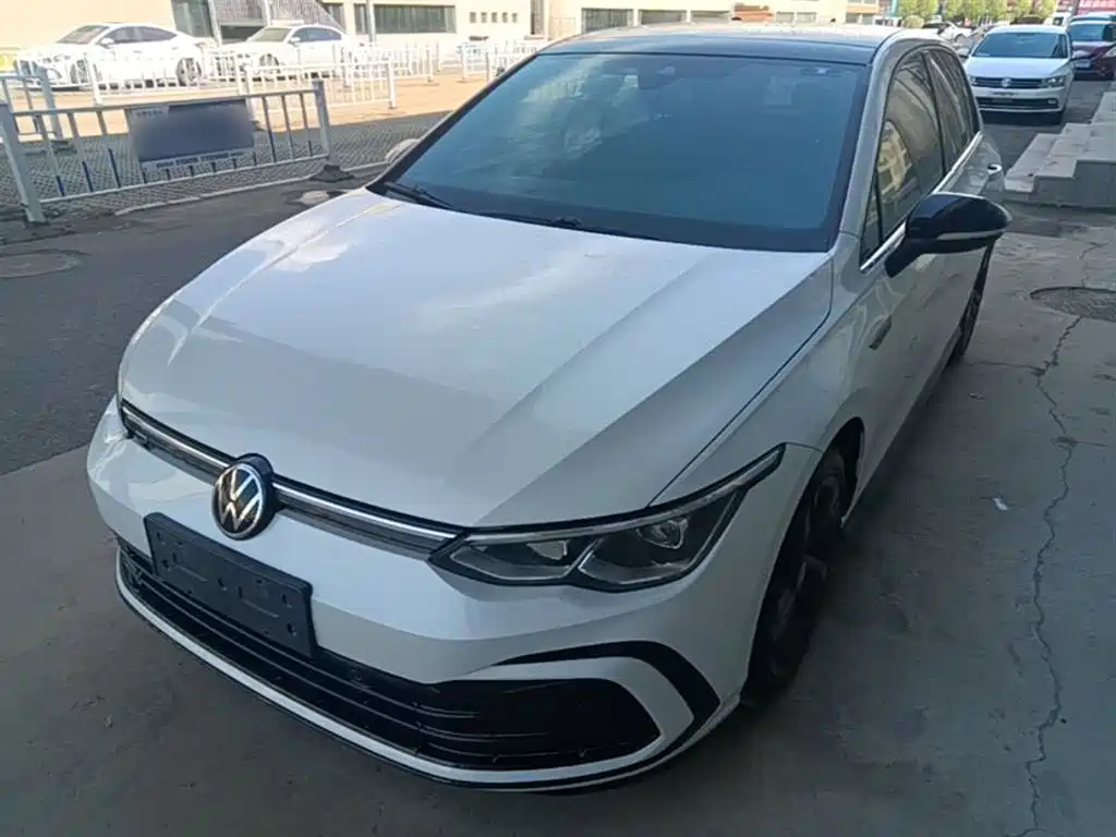 Volkswagen Golf 2022