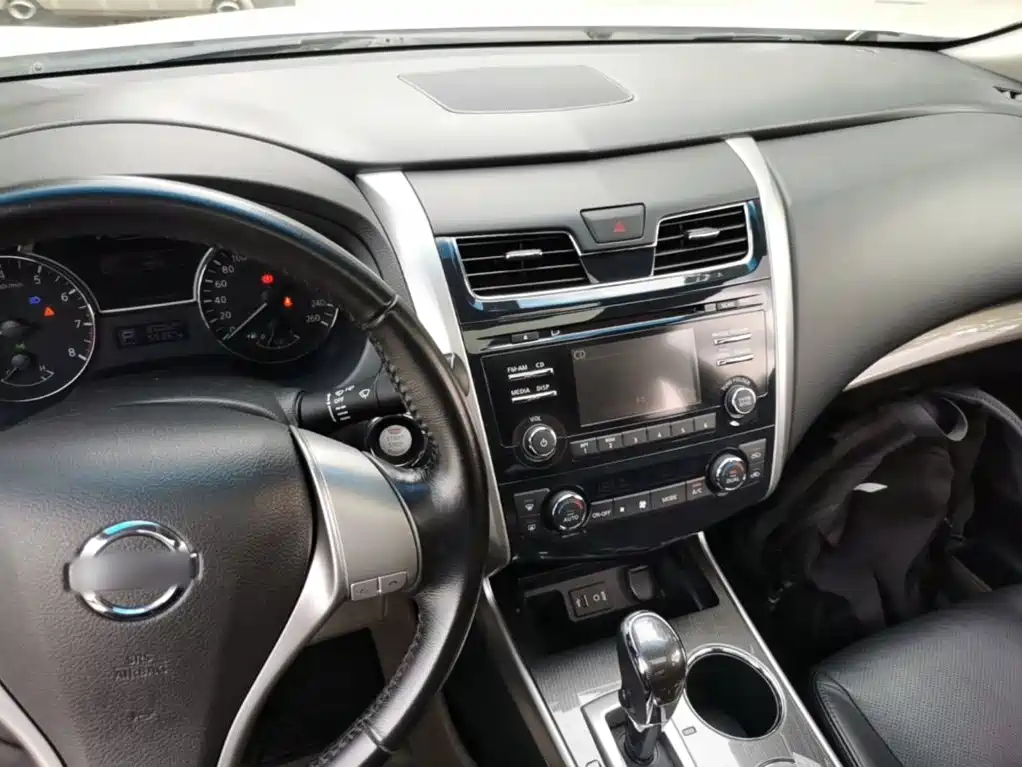 Nissan Teana — миниатюра 10