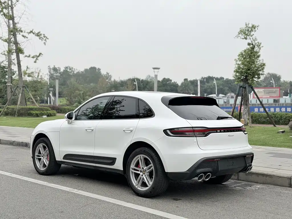 Porsche Macan — миниатюра 4