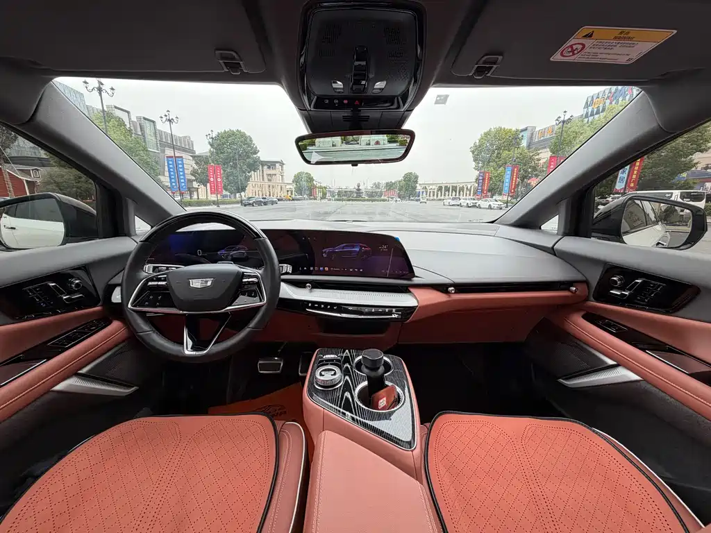 Cadillac IQ — миниатюра 11