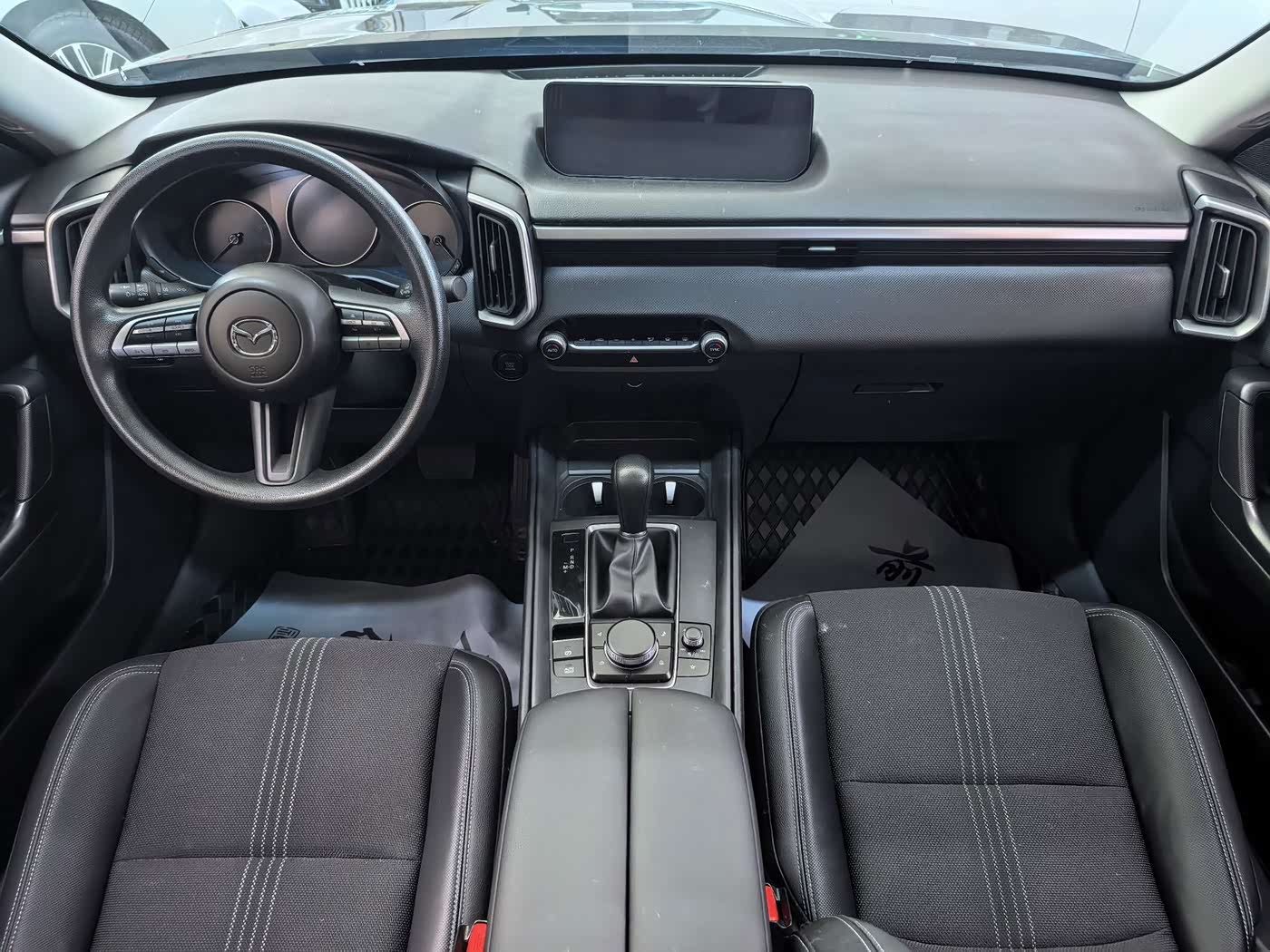 Mazda Mazda CX-50 Xingye 2.0 л 2024 г. Белый, пробег 17000 км