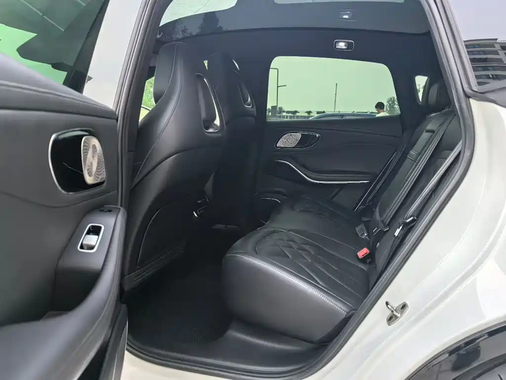 Roewe Feifan R7 — миниатюра 5