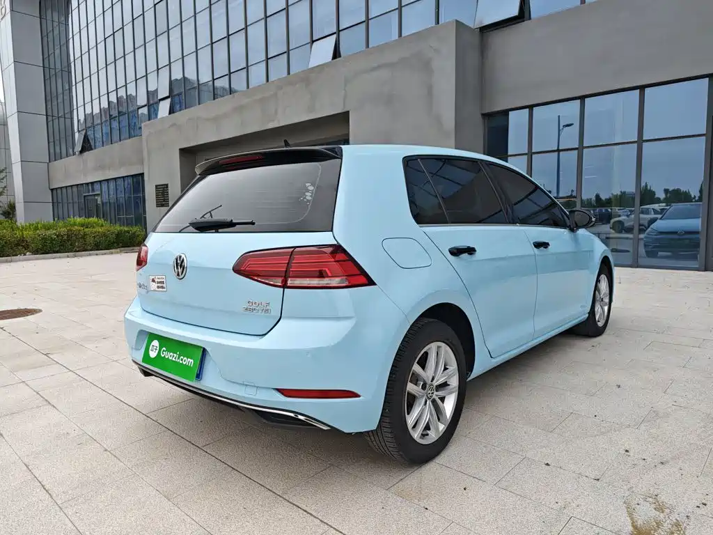 Volkswagen Golf — миниатюра 7