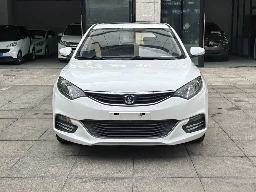 Changan Eado XT — миниатюра 2