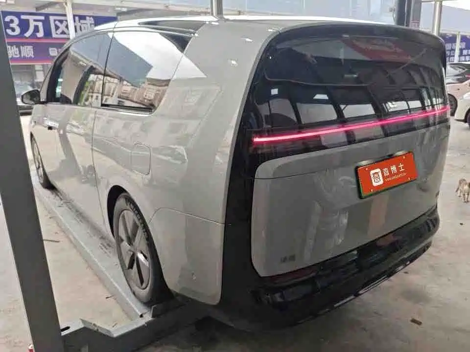 Li Auto Li MEGA — миниатюра 7