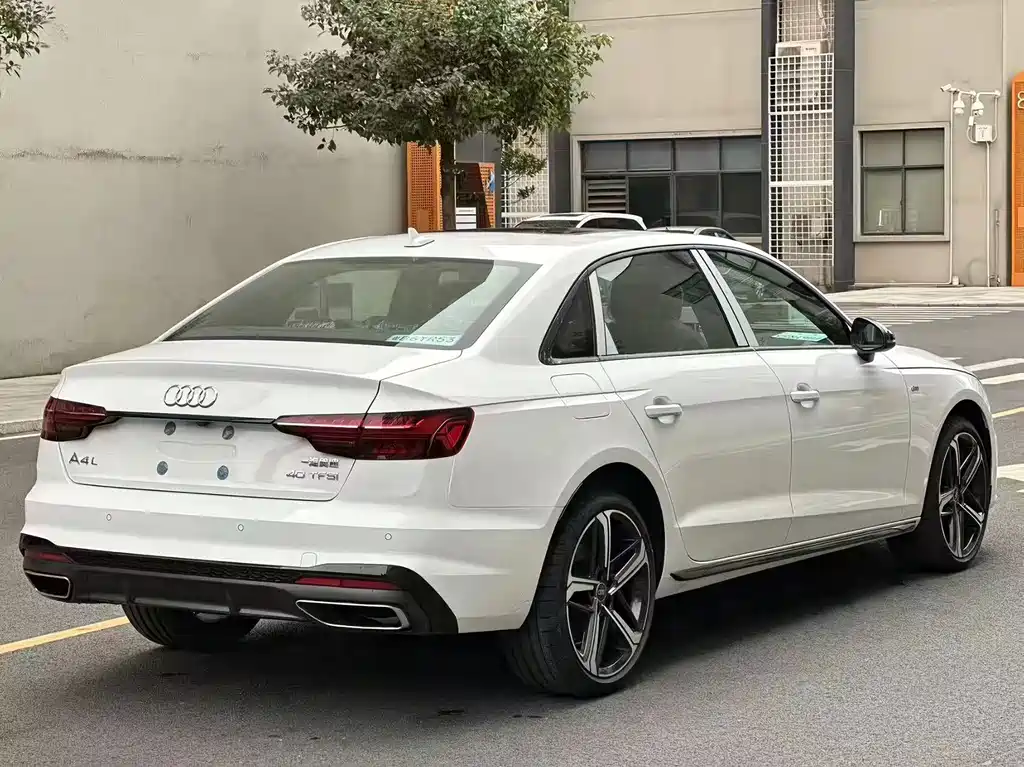 Audi A4L — миниатюра 5
