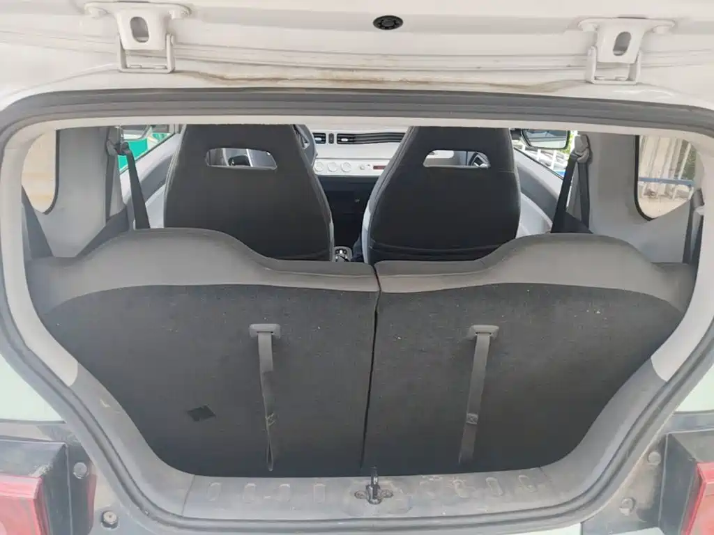 Wuling MINIEV — миниатюра 19