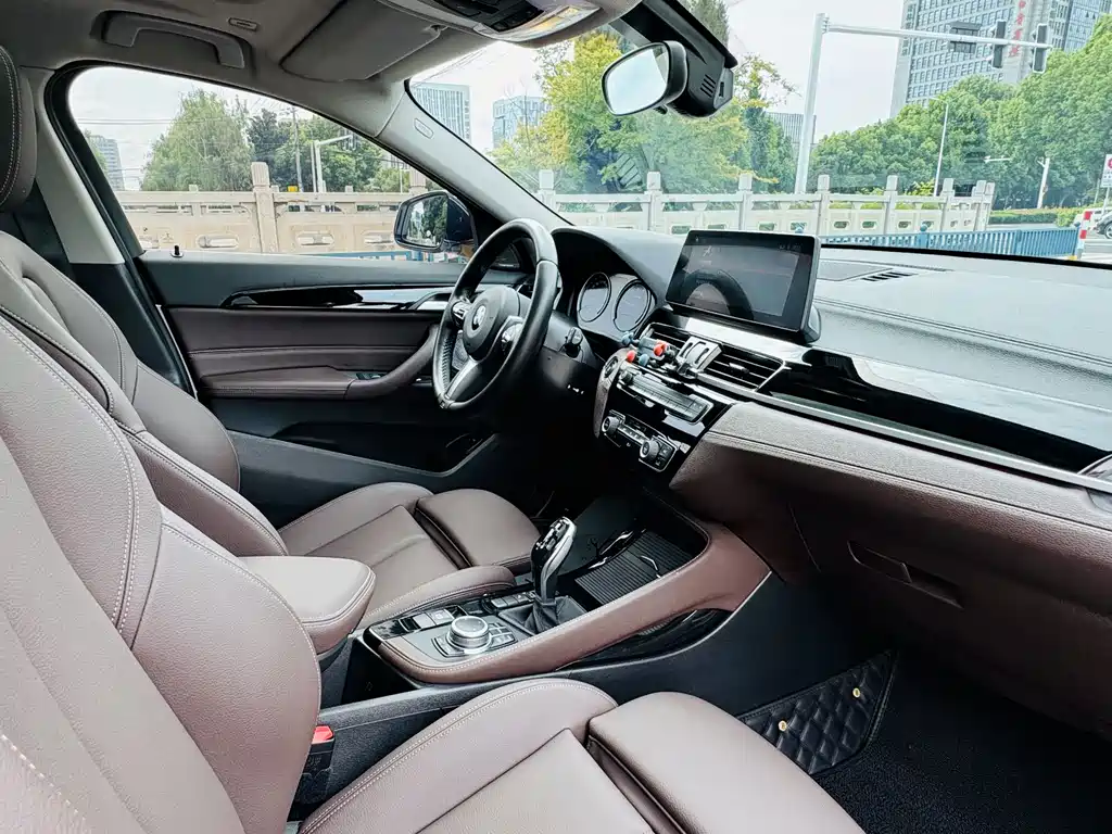 BMW X2 — миниатюра 11