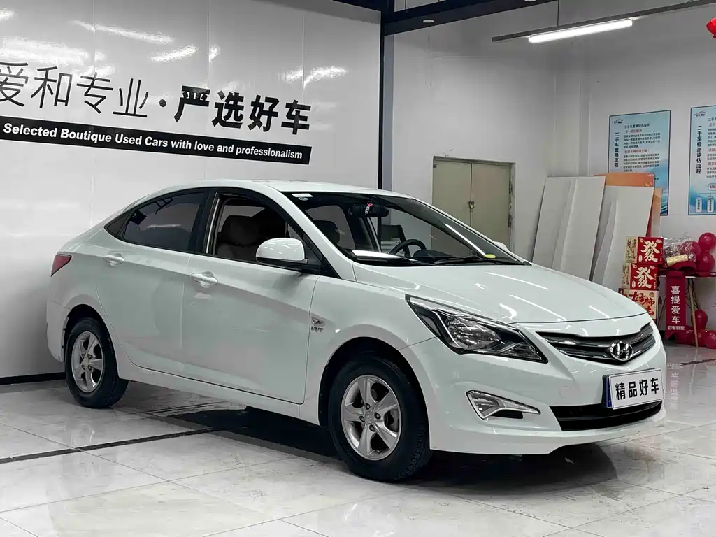 Hyundai Verna — миниатюра 3