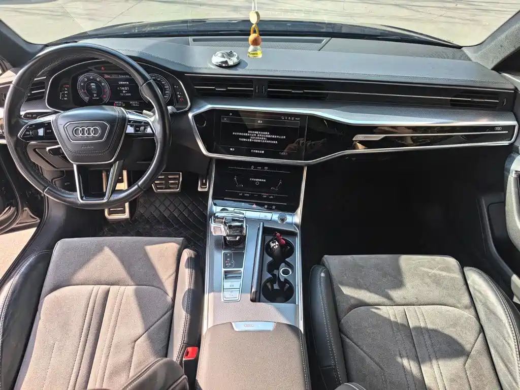 Audi A6L — миниатюра 8