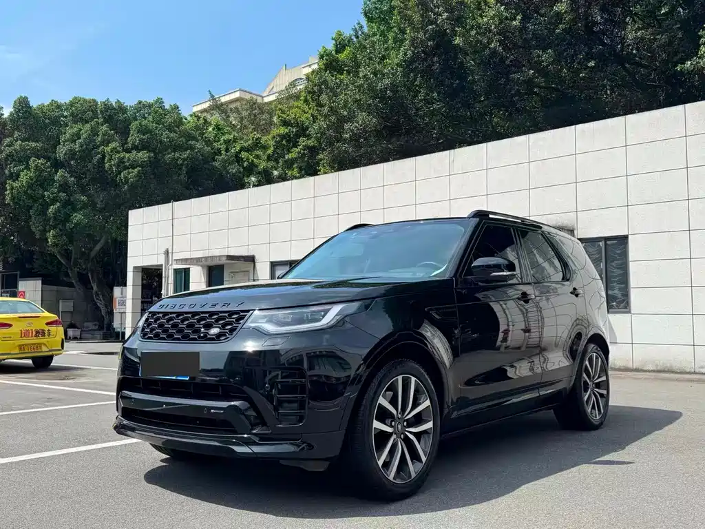 Land Rover Discovery 2024
