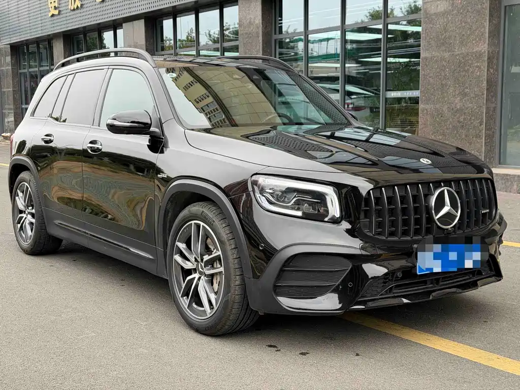 Mercedes-Benz GLB AMG — миниатюра 3