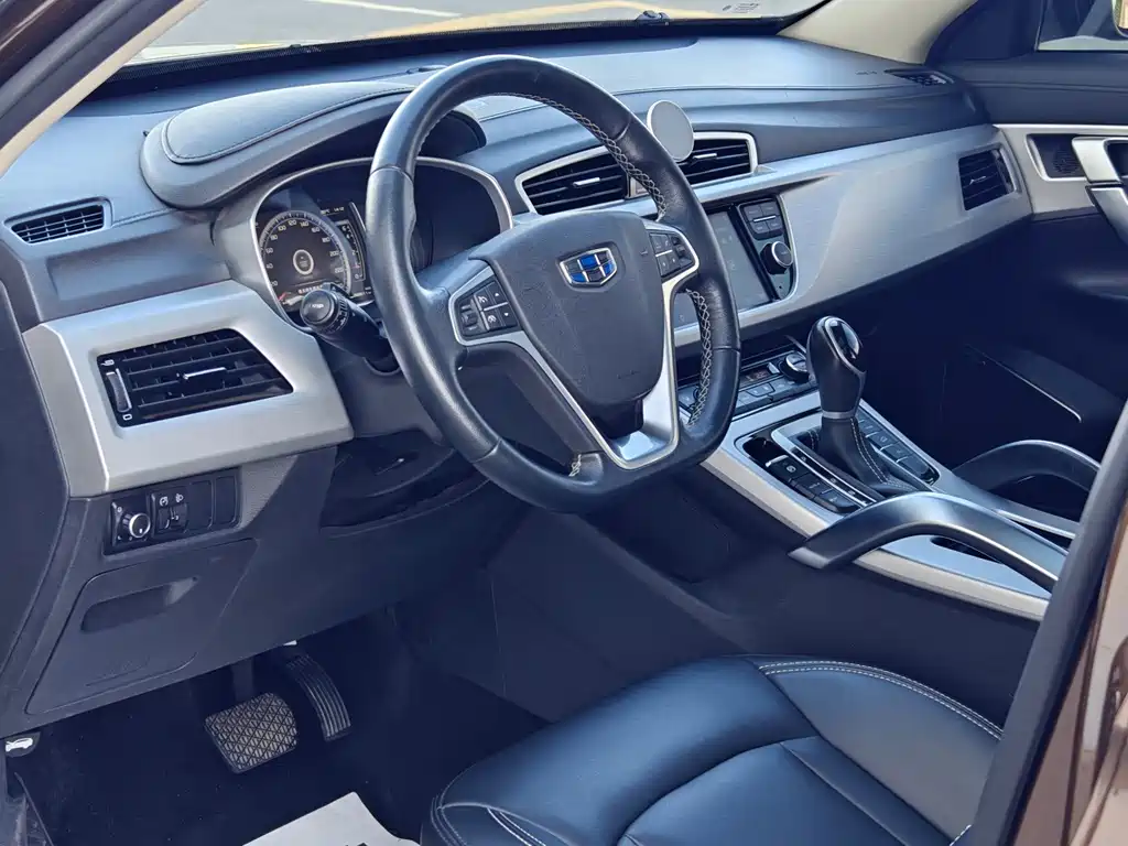 Geely Boyue — миниатюра 11