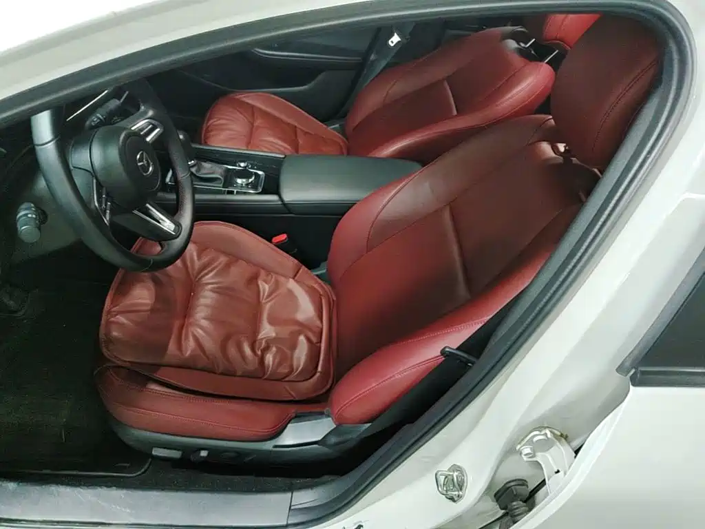 Mazda 3 Axela — миниатюра 15
