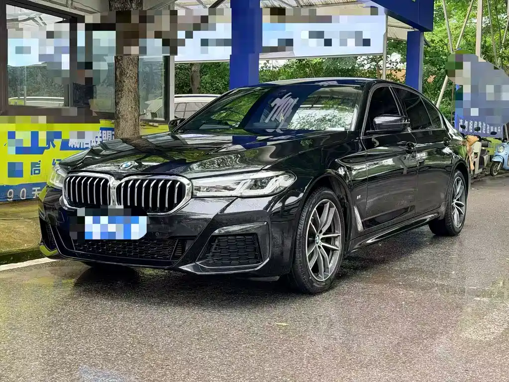 BMW 5 Series 2022