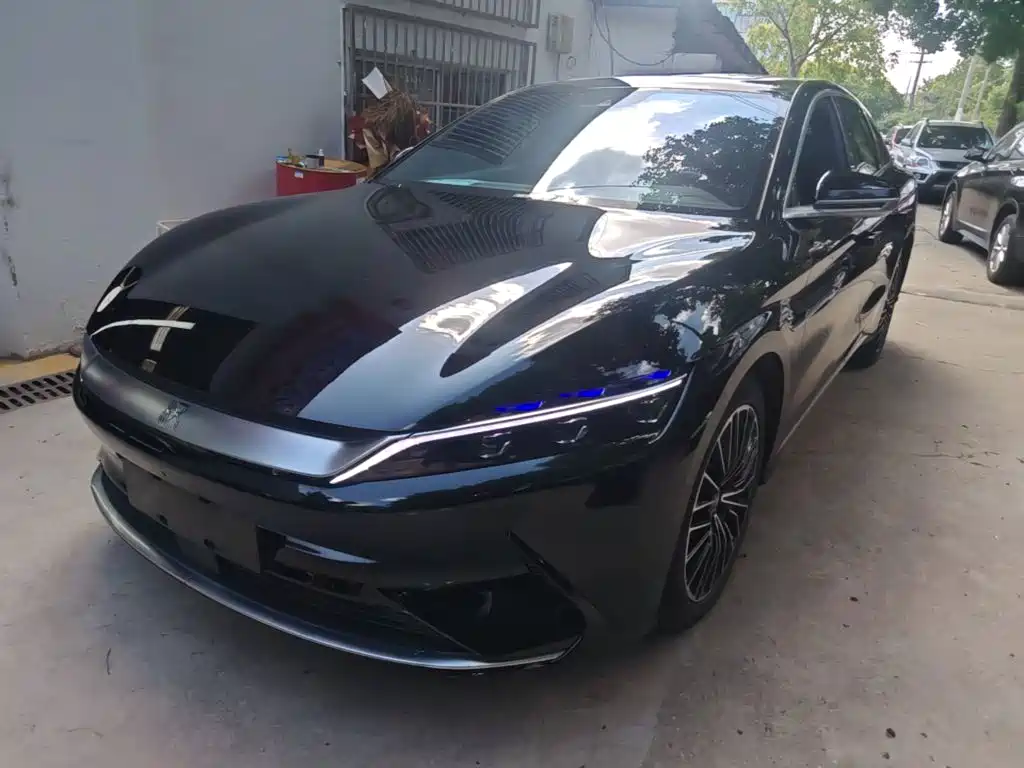 BYD Han — миниатюра 2