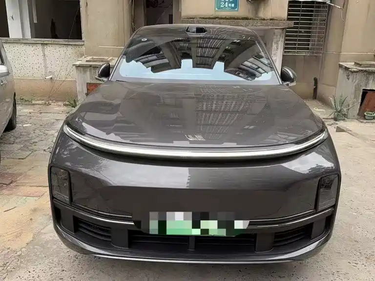 Li Auto Li L9 — миниатюра 2