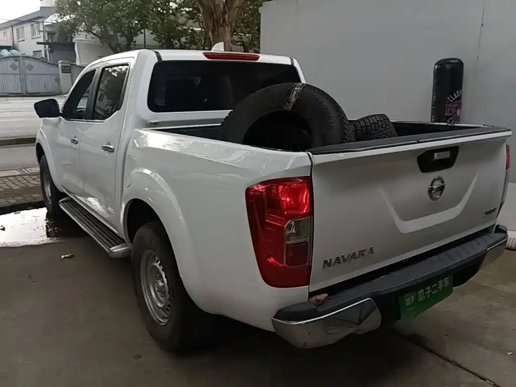 Nissan Navara — миниатюра 5