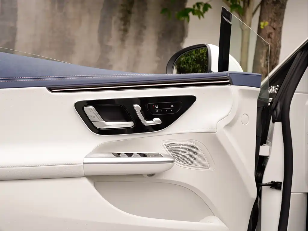 Mercedes-Benz EQE — миниатюра 13