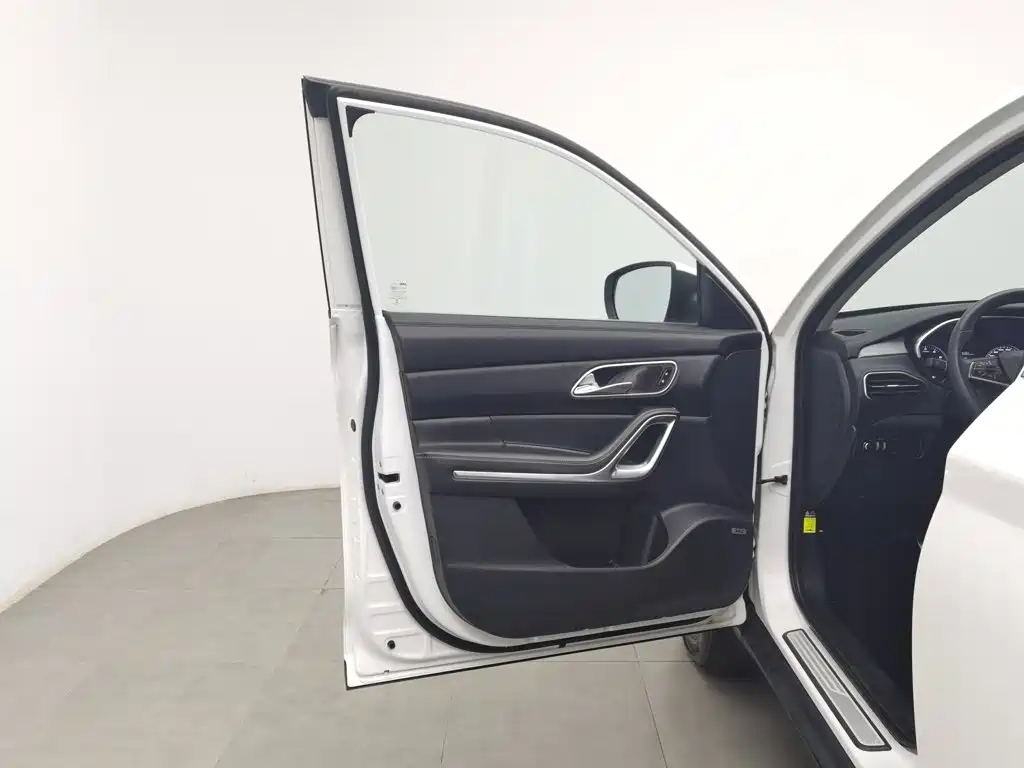 JAC X7 — миниатюра 8