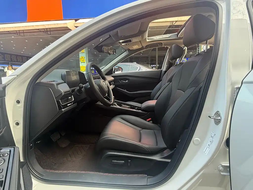 Honda Inspire 2023 260TURBO