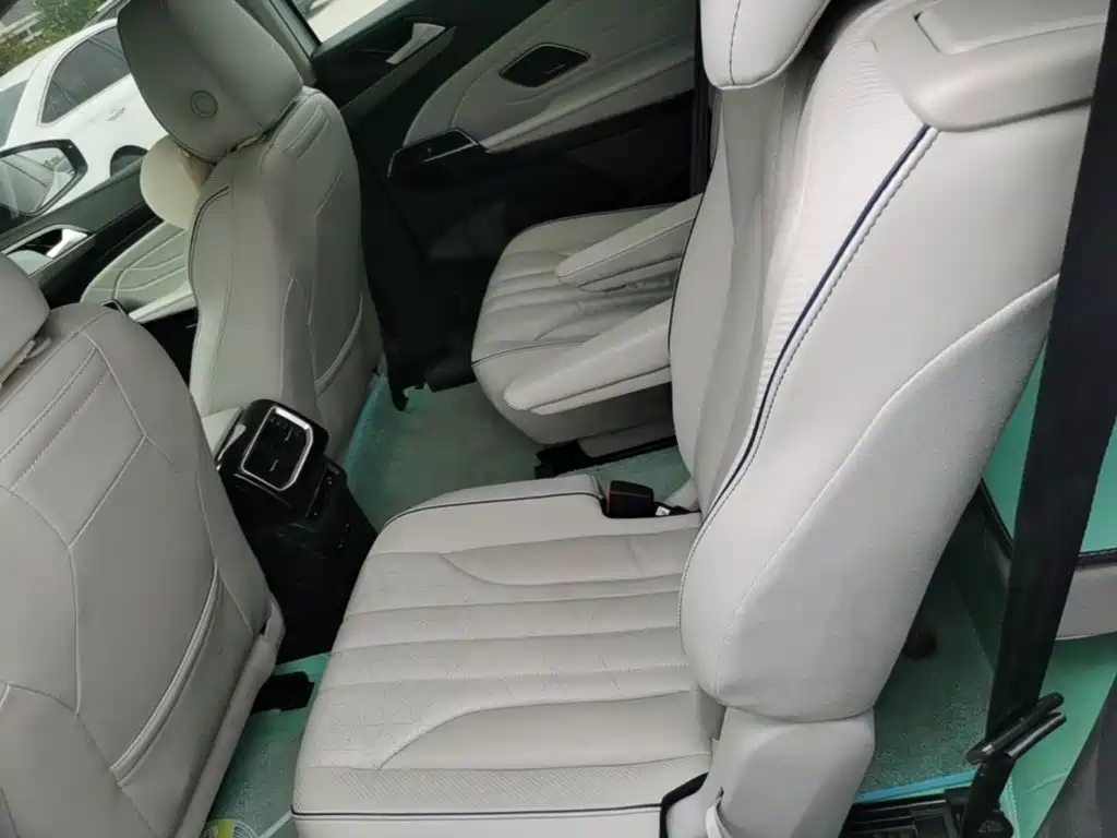 Volkswagen ID.6 X — миниатюра 17