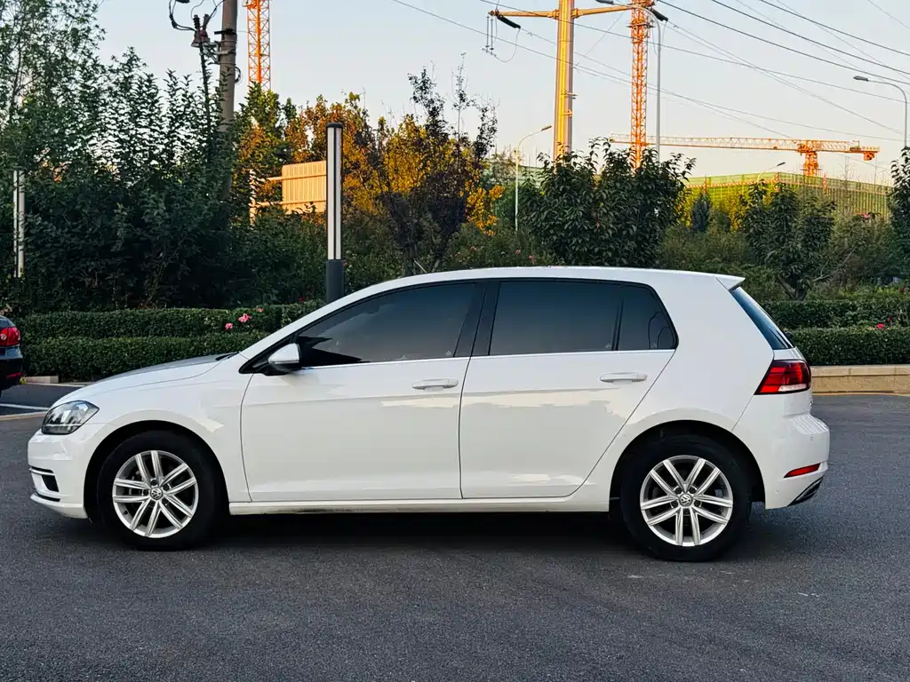 Volkswagen Golf — миниатюра 7